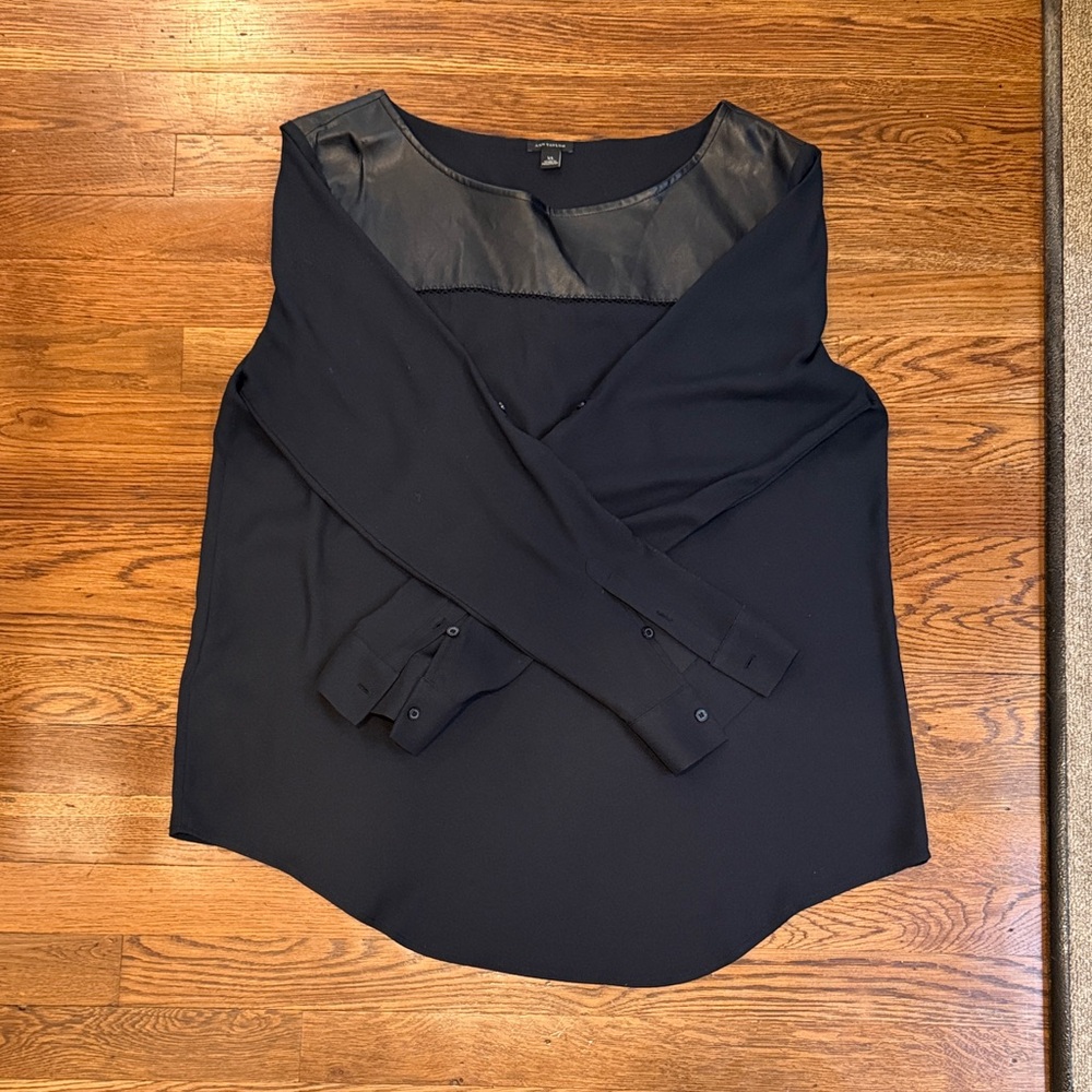 Ann Taylor black Women's Blouse